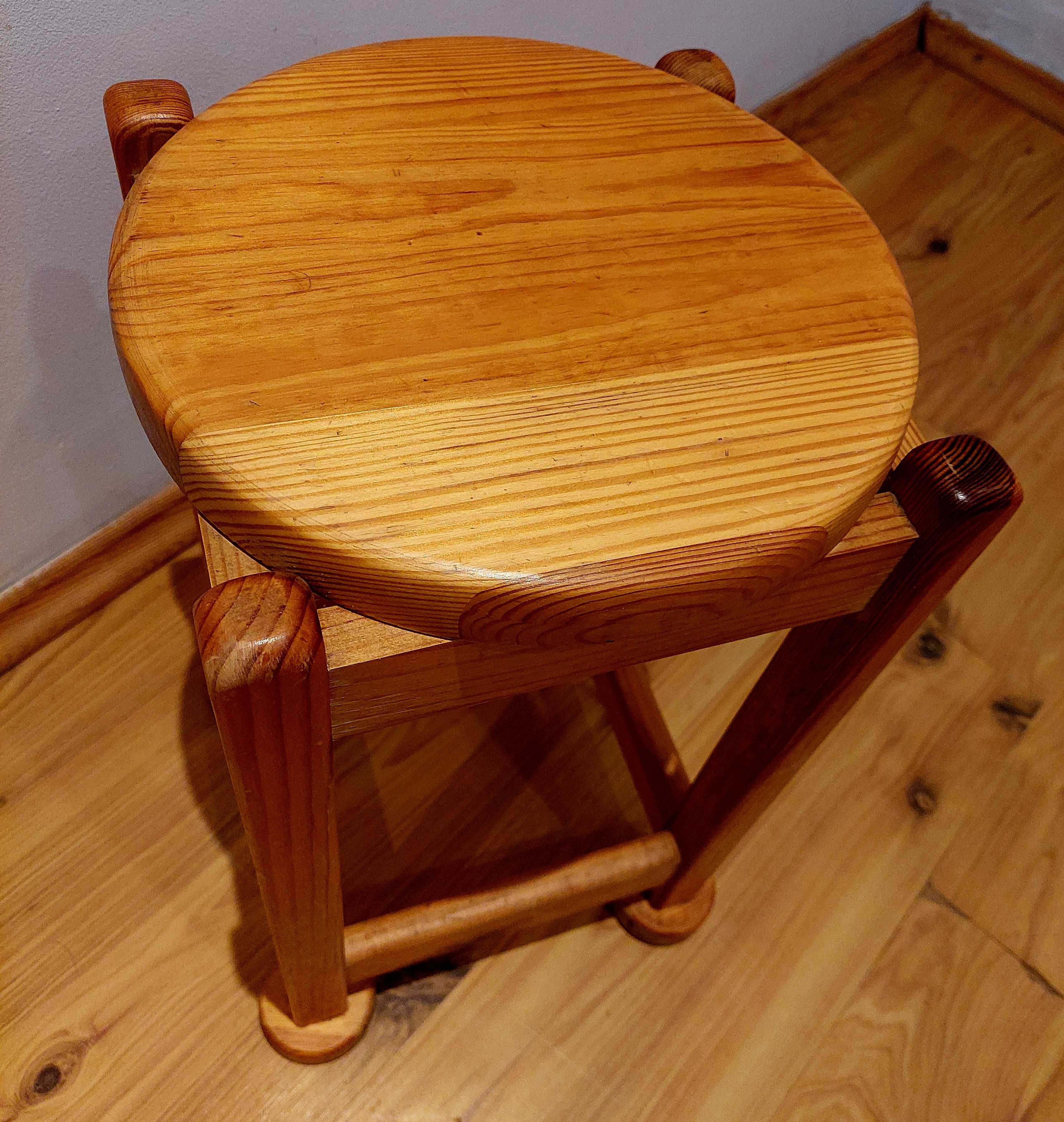 Drewniany taboret lite drewno