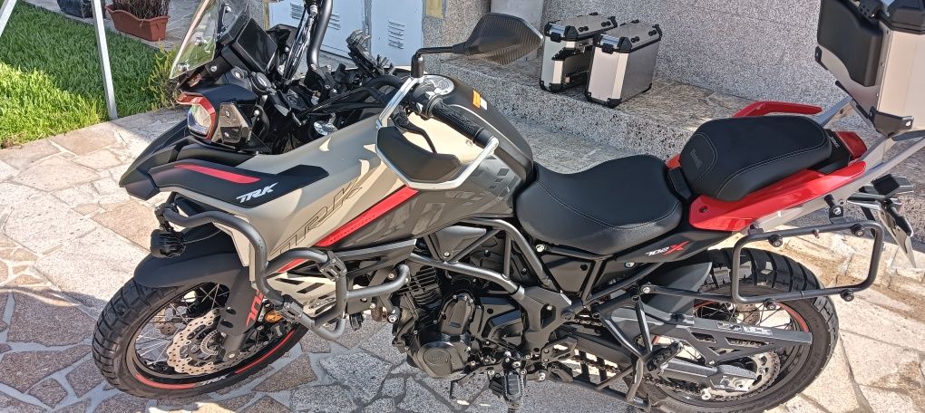 Benelli trk 702x