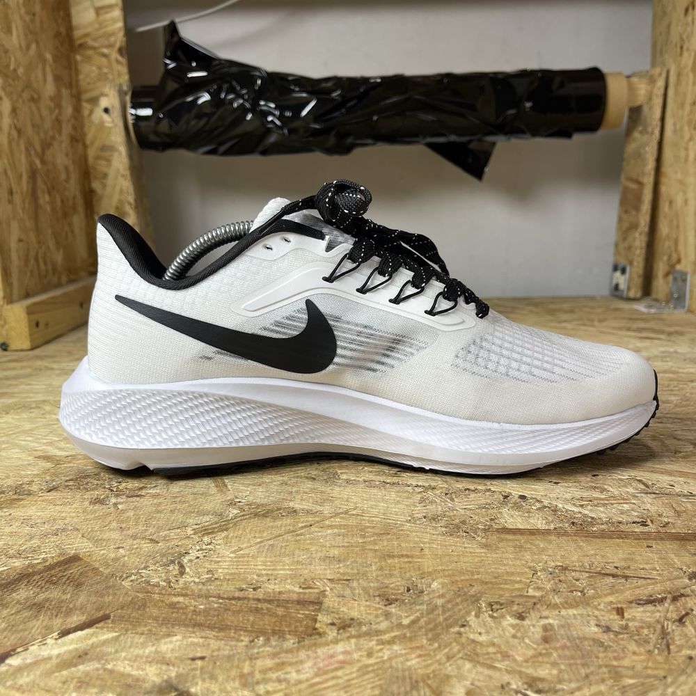 Чоловічі кросівки Nike Air Zoom Pegasus 40 White Black