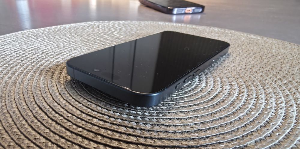 iPhone 15 PRO 128 GB