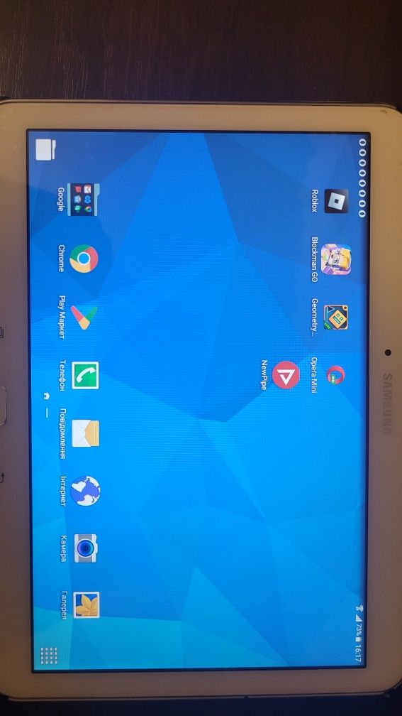 Планшет Samsung 10.1