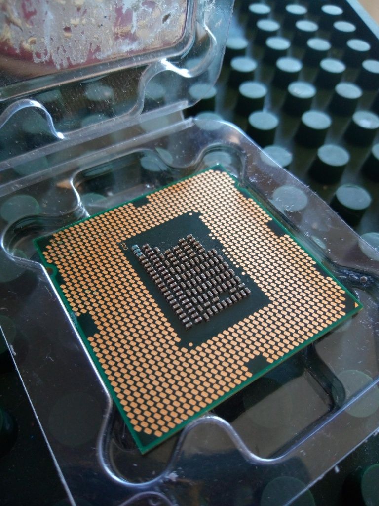 Processador CPU Intel Pentium g620 2.6Ghz 3MB cache socket 1155