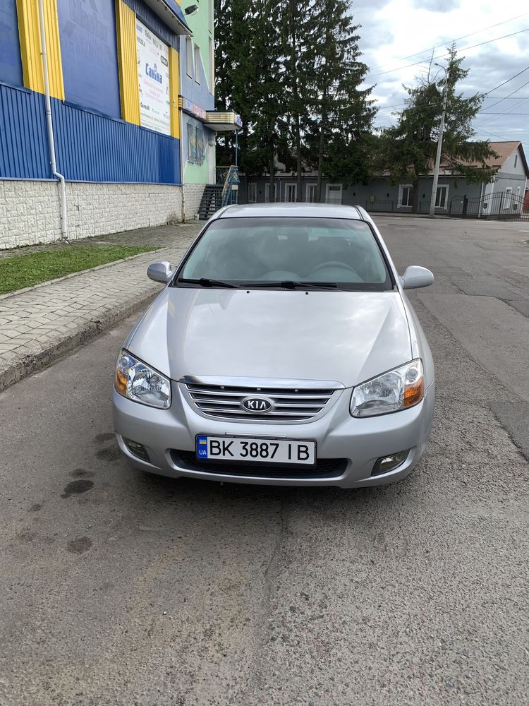 Kia cerato 2.0 EX кіа церато газ бензин