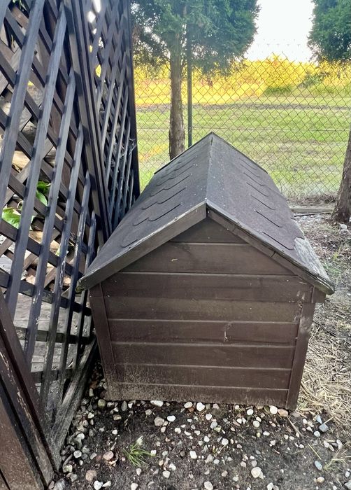 Duża buda dla psa 160 cm / 90 cm /90 cm z przedsionkiem