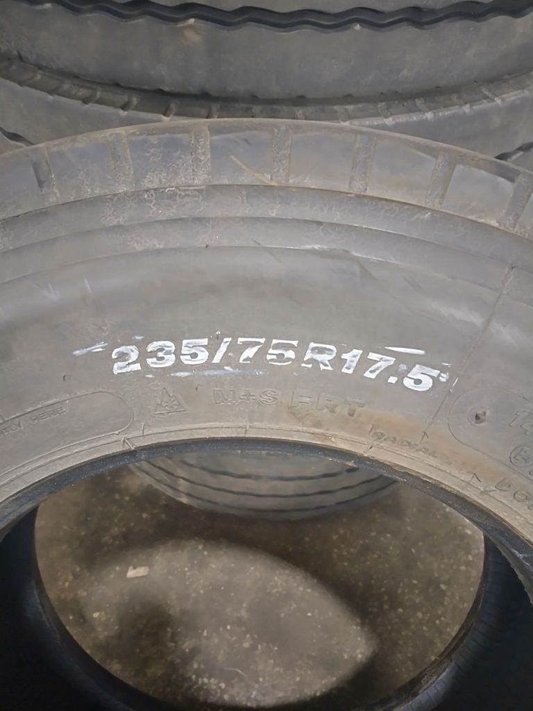 Opony 235/75R17,5 Bridgestone Naczepa niskopodwozie