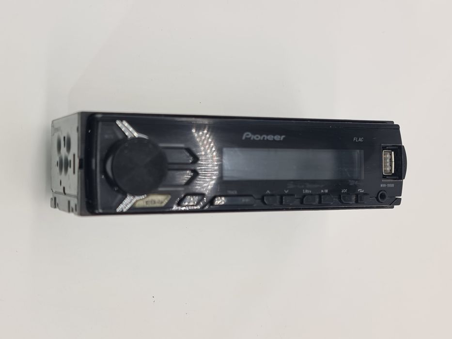 Auto rádio digital PIONEER MVH190UB