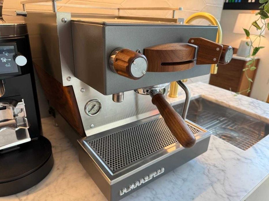 La Marzocco Linea Mini, Specht Design, młynek Mahlkonig + akcesoria