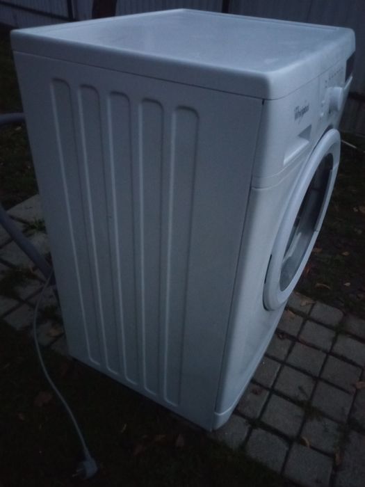 Пральна машина Whirlpool 7 кг