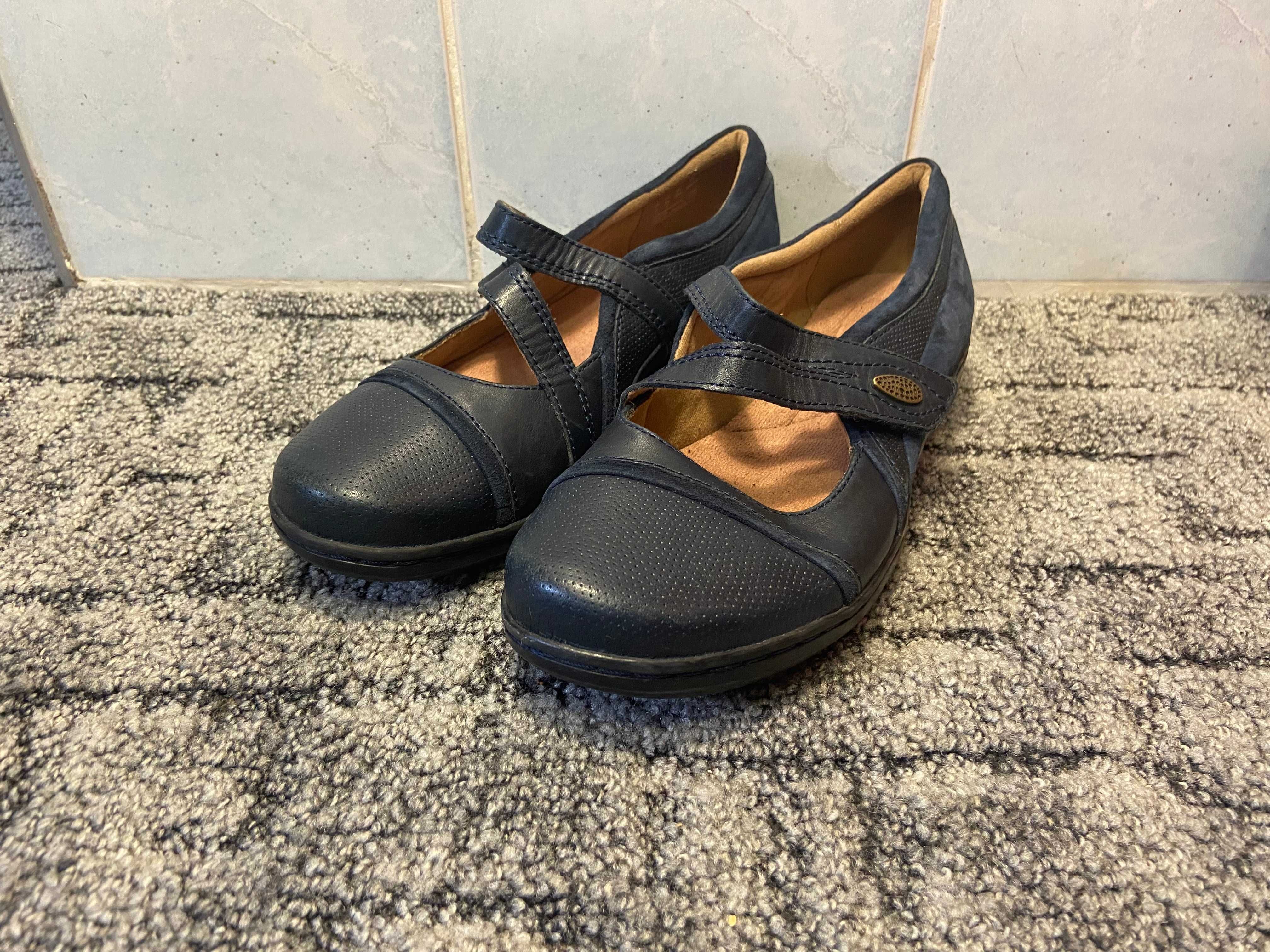 Жіночі туфлі Clarks 39р