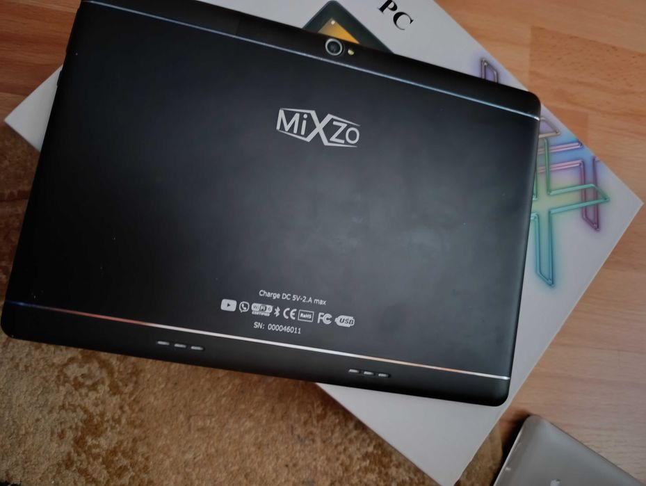 Планшет MiXzo ME1030 3G/ сенсор не реагує від удару