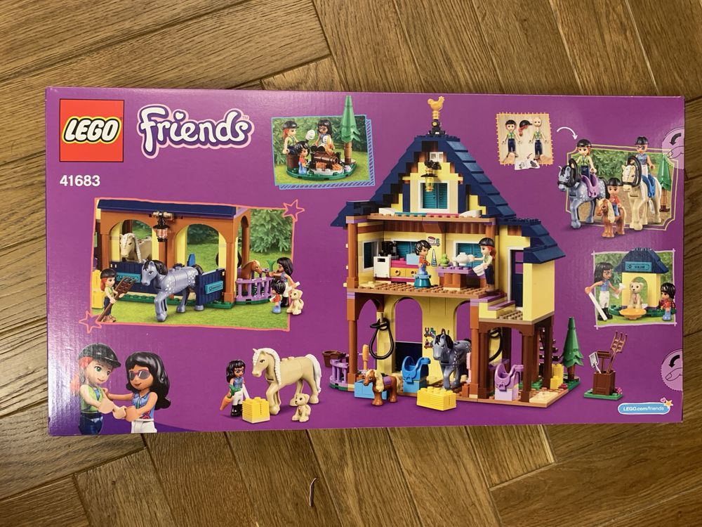 LEGO 41683 Friends - Leśne centrum jeździeckie