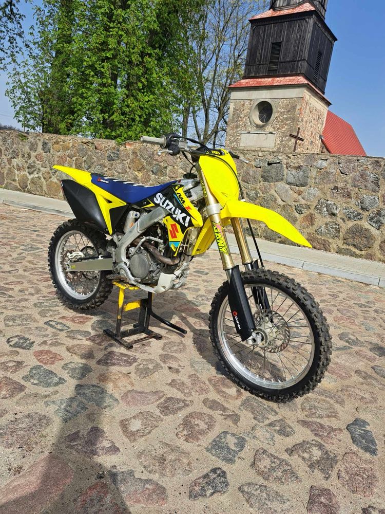 Suzuki RMZ 250cc 2016 - Yoshimura