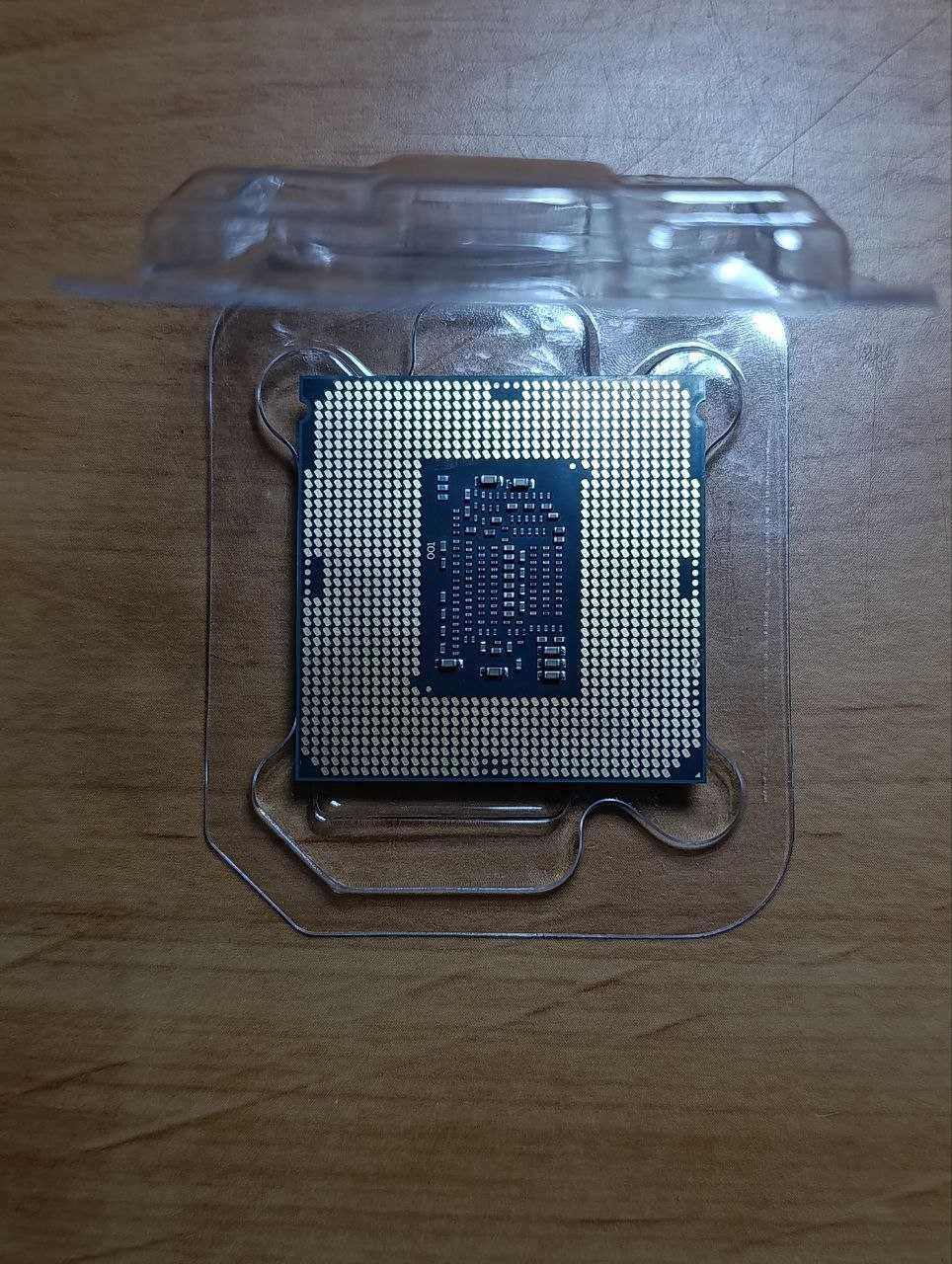 Процессор Intel Core i3-8100 CPU SR3N5 3.6GHz/6M/65W