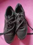 Buty Guess rozmiar 39