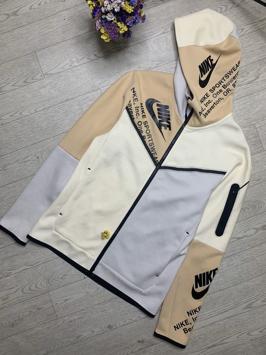 Зипка Nike Tech Fleece новых колекций оригинал