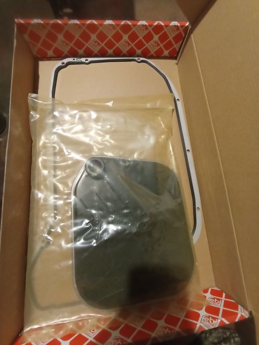 Масло и фильтр на коробку автомат audi Volkswagen, feb