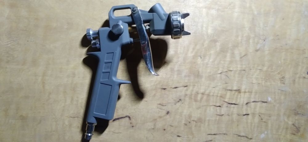 Пневмокраскорозпилювач ,1,5 мм сопло