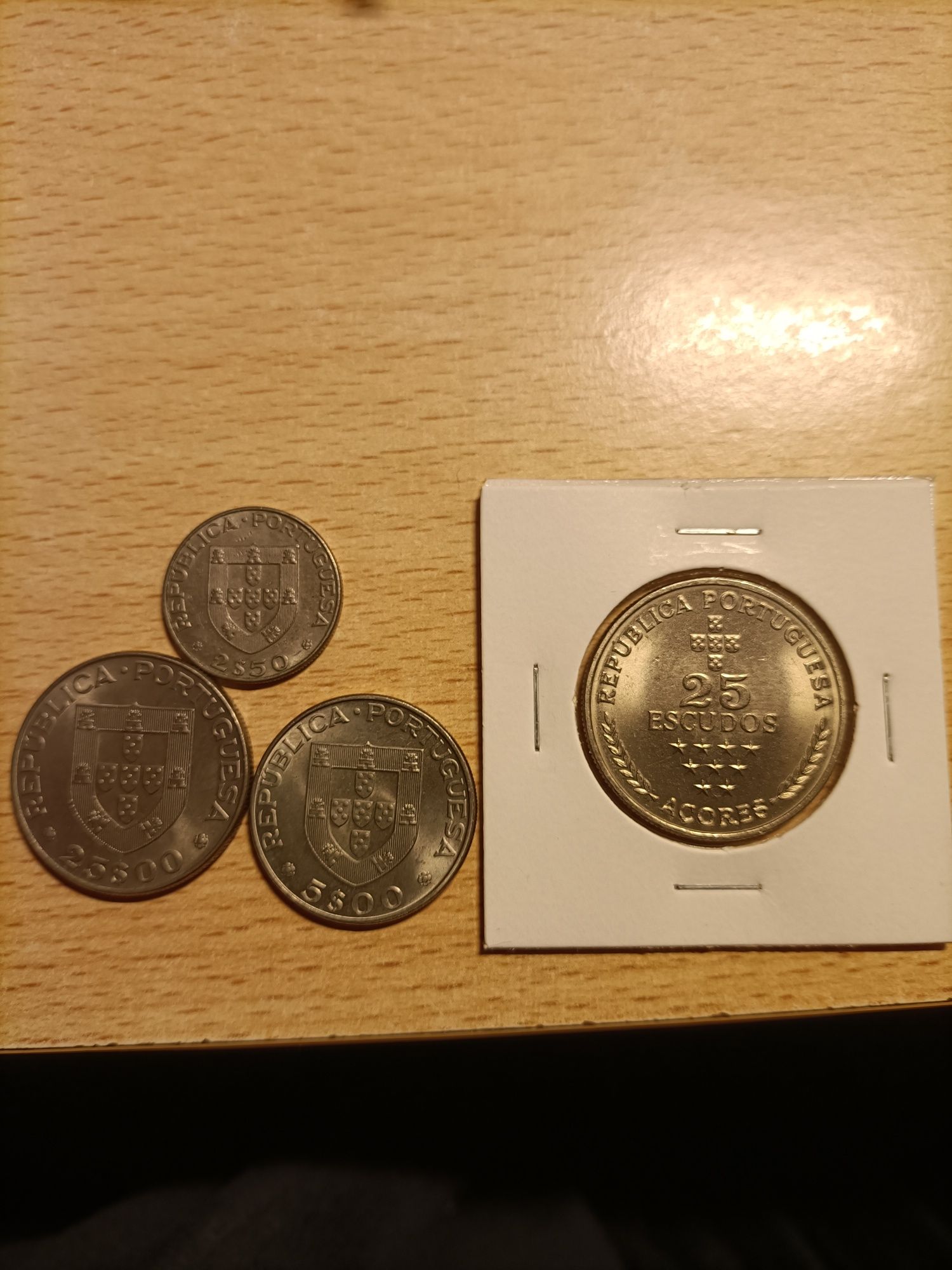 Moedas coleção Alexandre Herculano e Açores