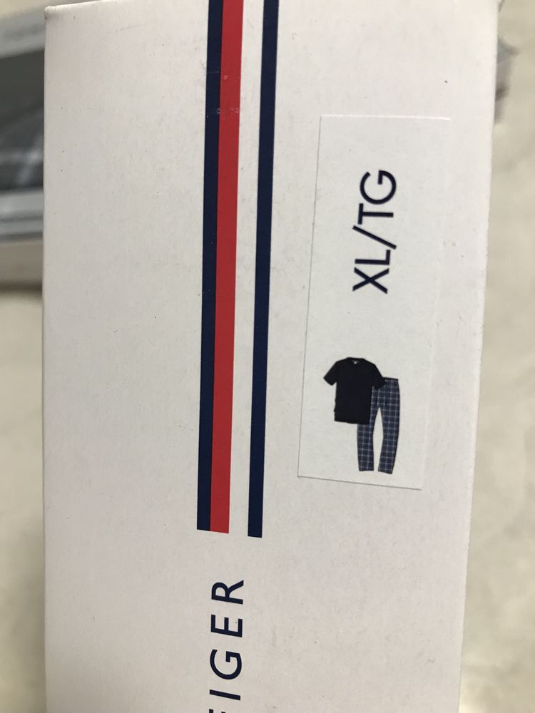 Продам чоловічу піжаму Tommy Hilfiger
