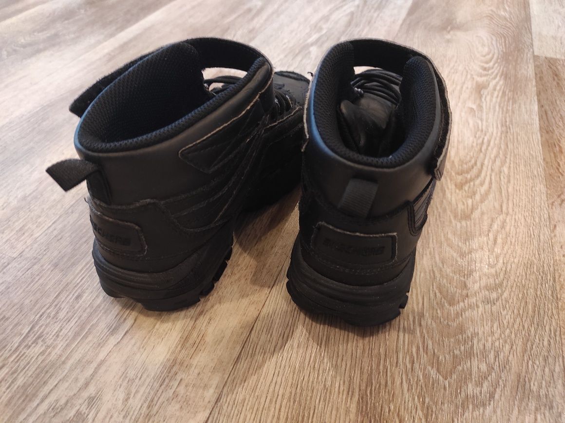 Дитячі черевики Skechers. Розмір 33, 5. Весна-осінь