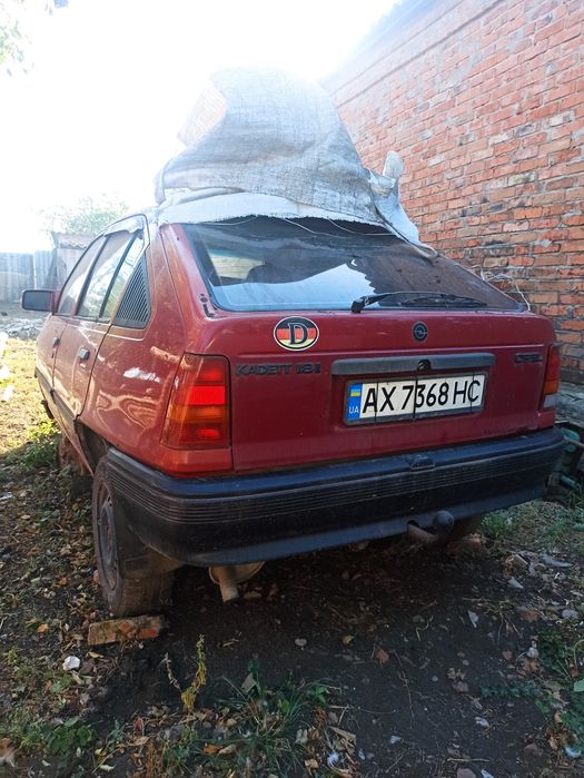 Опель кадет 1.8 після ДТП