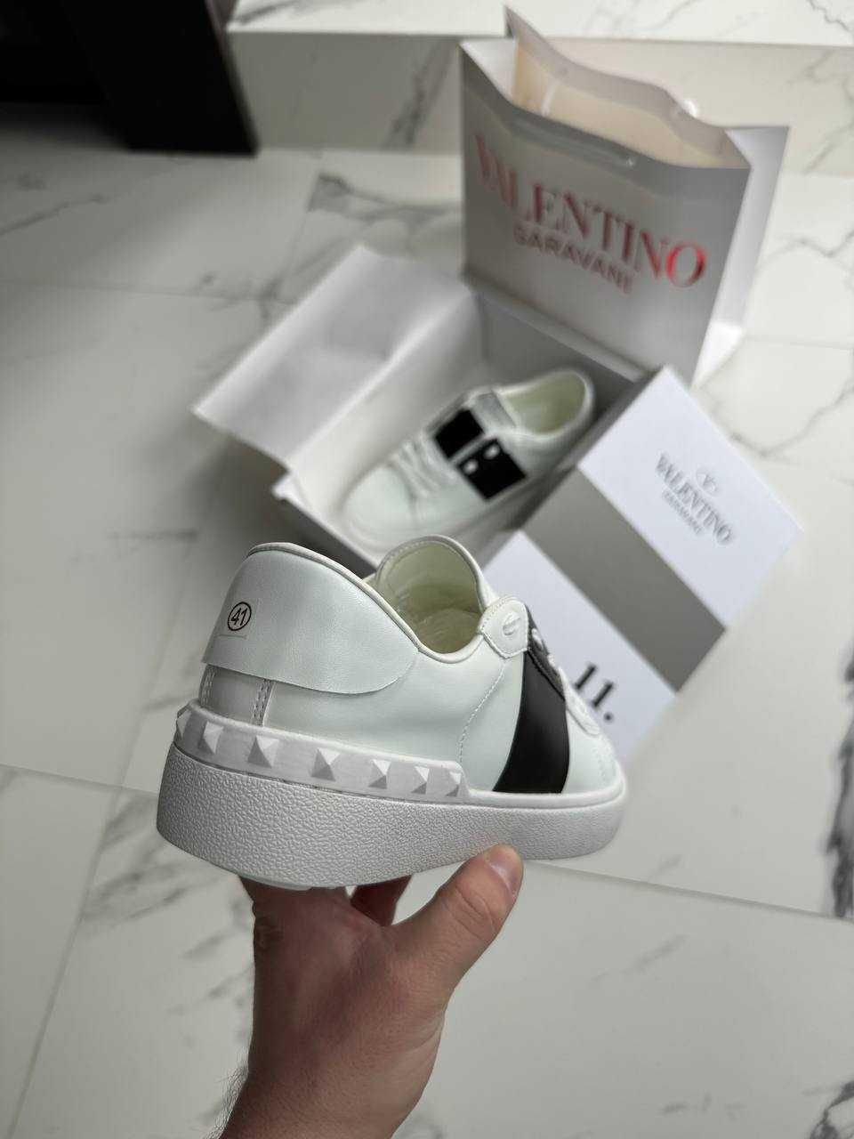 Кросівки Valentino 11 White/Black premium