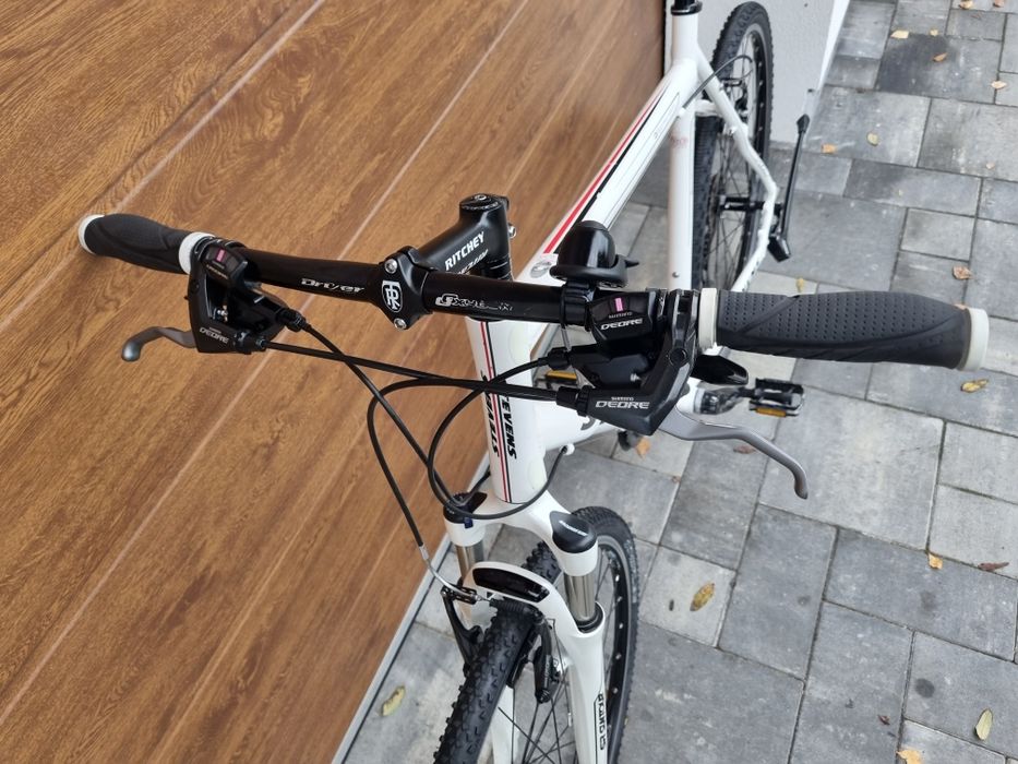 Rower trekkingowy crossowy Stevens X6 sx Shimano Deore aluminiowy