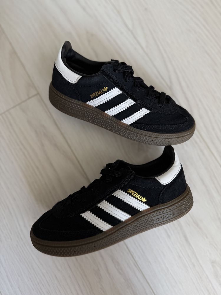 Кросівки кеди дитячі Adidas Spezial Comfort JI2898