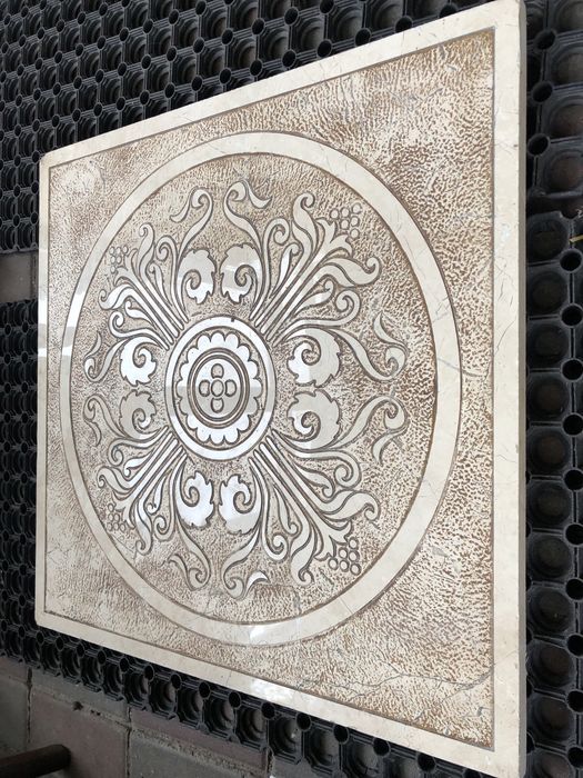 Плита мраморная с фрезерным рисунком полированая