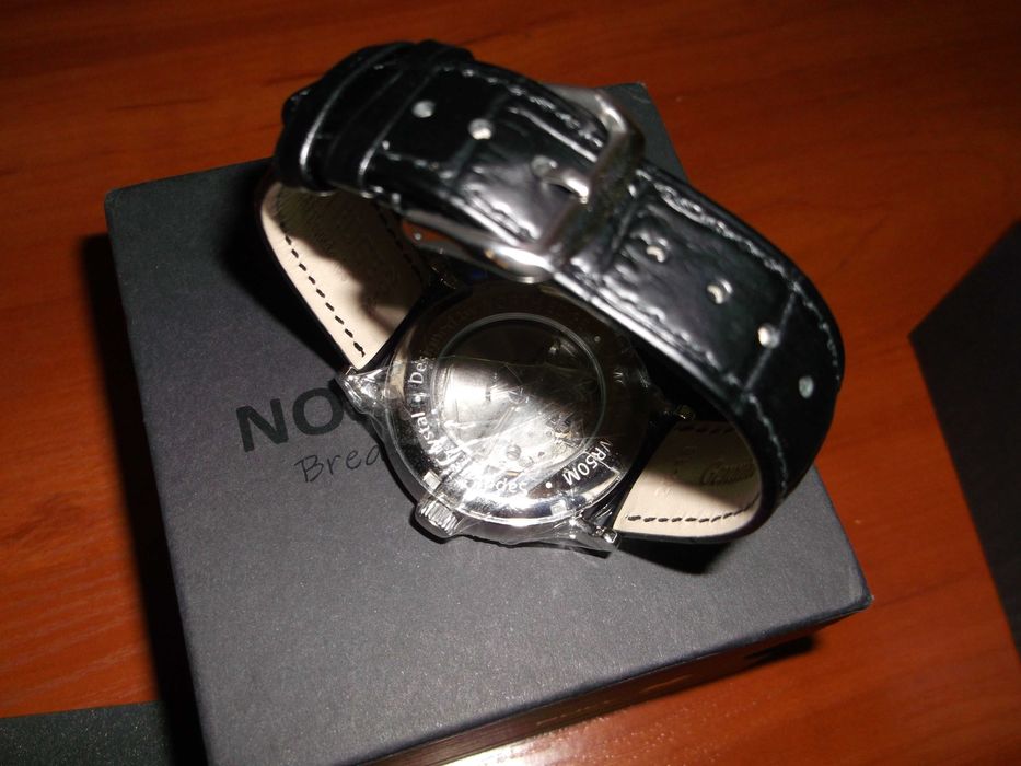 Продам наручные механические часы North Edge