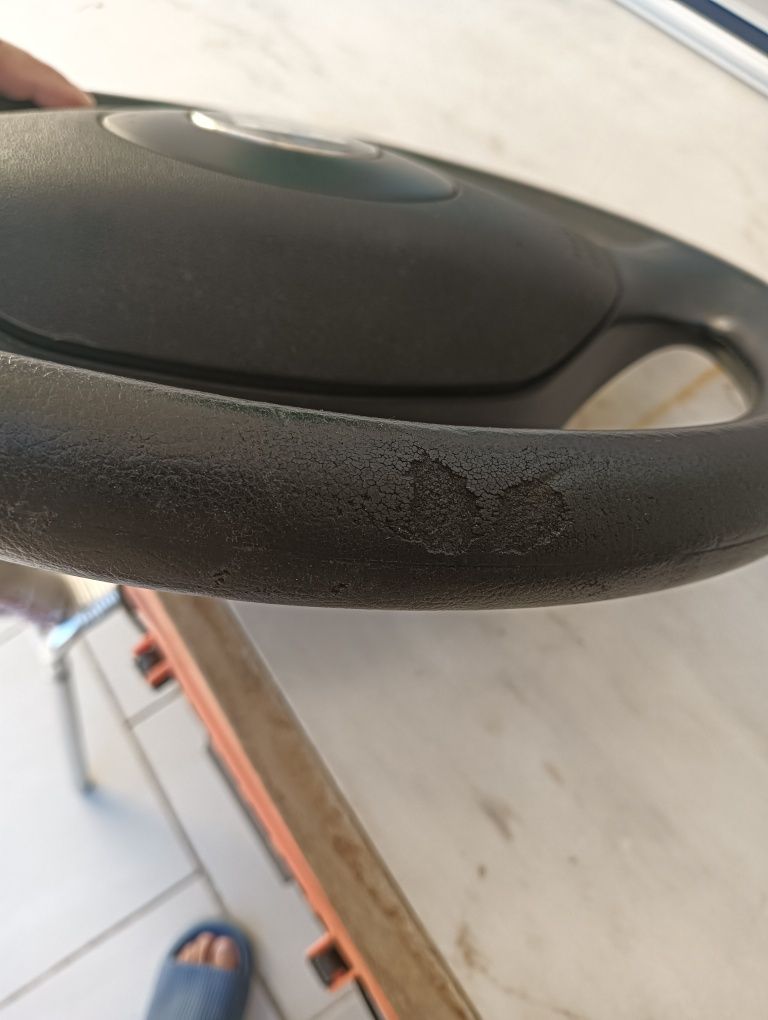 Volante SEAT em bom estado