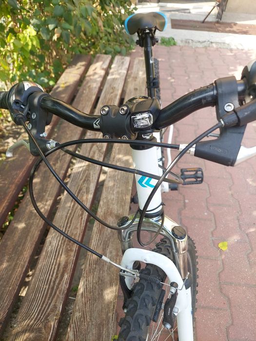 Rower Kross 24 sprawny z oświetleniem