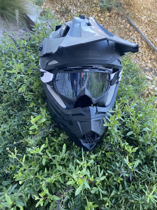 Capacete Oneal+ Óculos