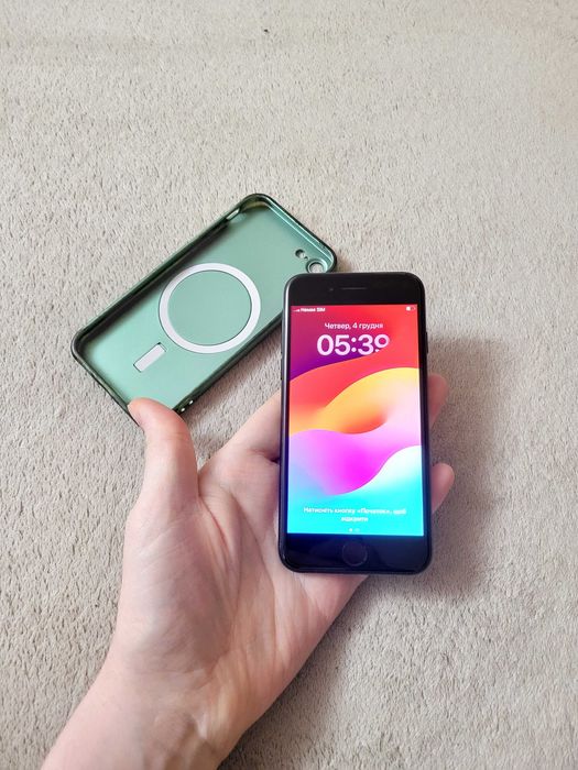 iPhone SE 2020 64 GB Neverlock