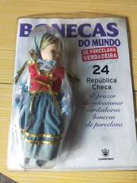 Bonecas em porcelana