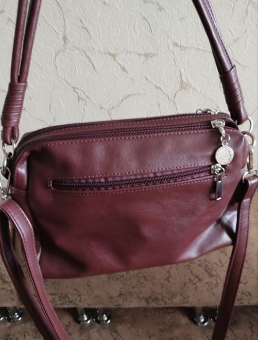 Сумочка сумка шкіряна бургунді Нова