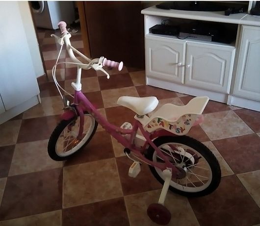 Bicicleta de criança rosa