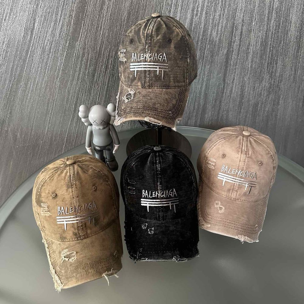 ‼️Premium Кепки Miu Miu , Balenciaga ‼️