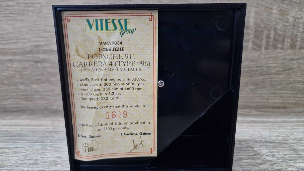 Miniatura 1:43 Porsche 911 Carrera 4 »1999»