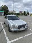Mercedes-Benz, E430 4.3L Газ/Бензин