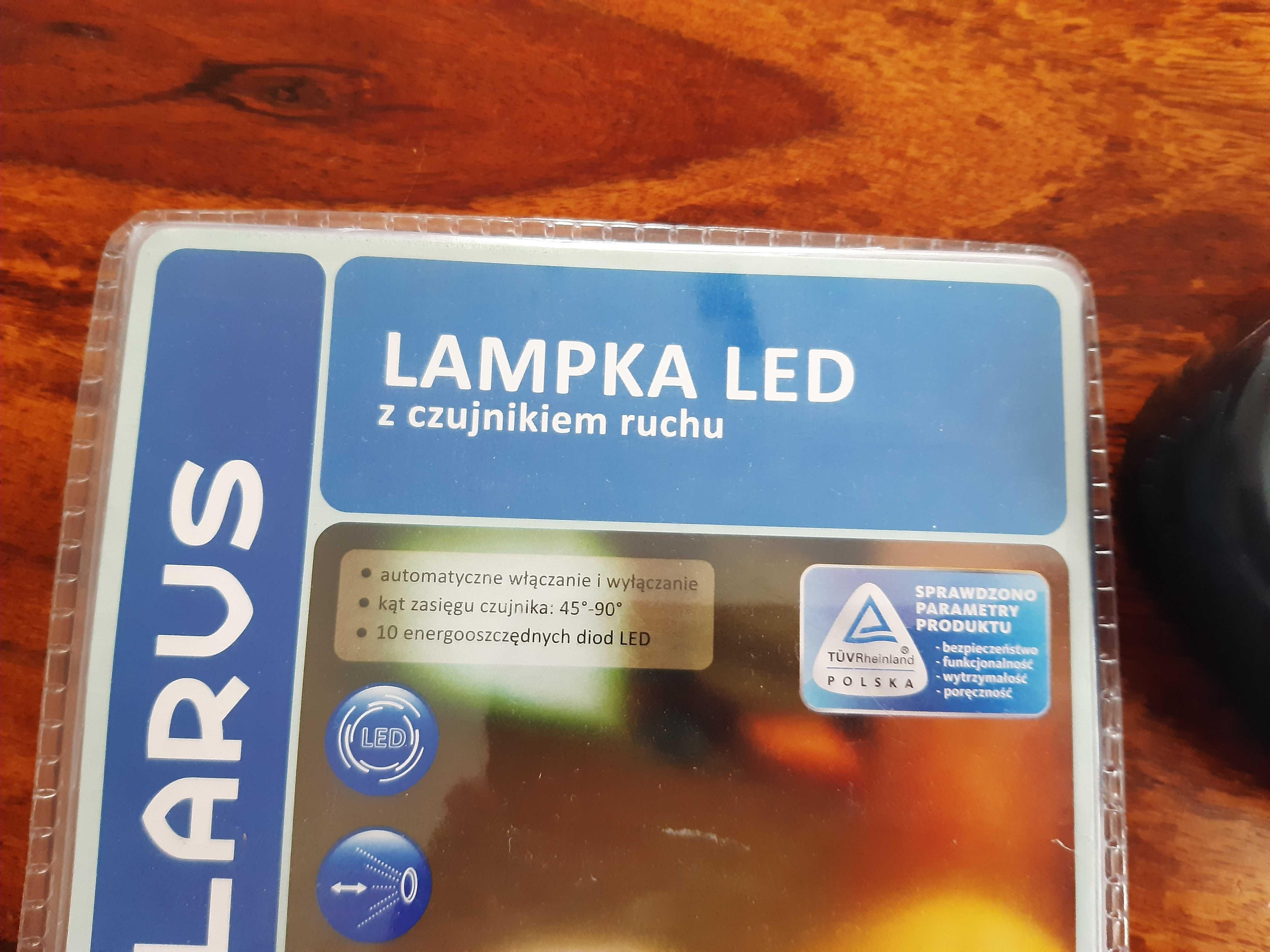 Lampka LED z czujką ruchu