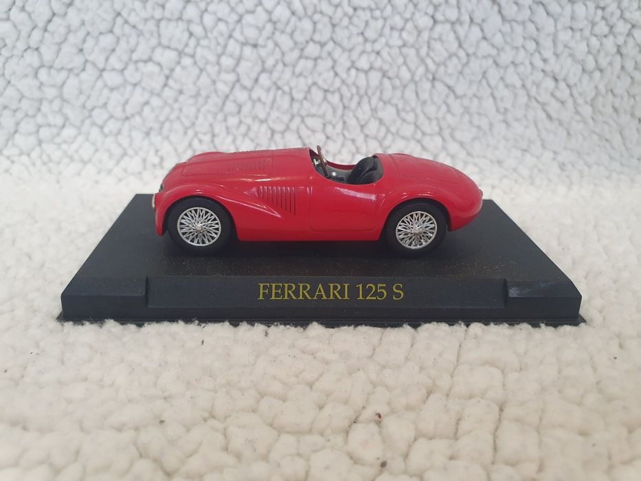 Miniatura de Coleção Ferrari