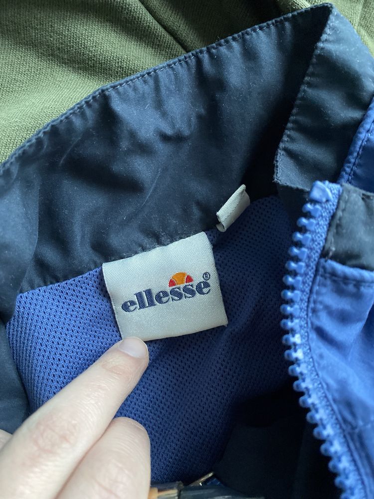 Ветровка ellesse зип-худи центр лого