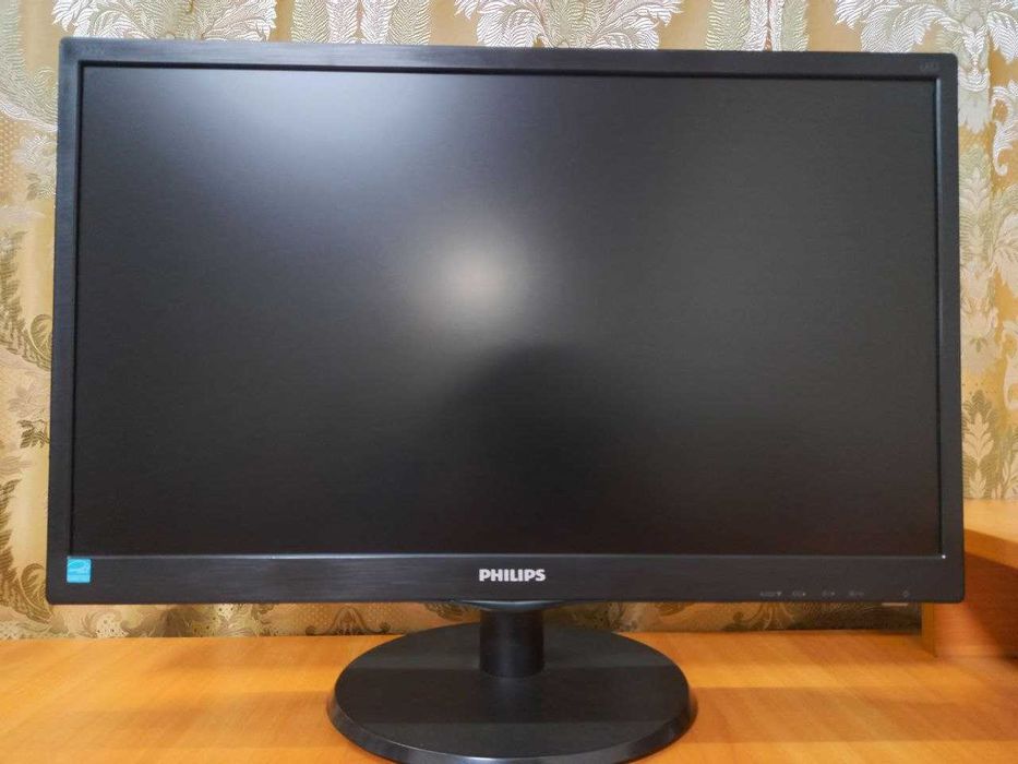 Монитор 21.5" PHILIPS 223V5L • (Full HD 1920x1080) TN • VGA • DVI