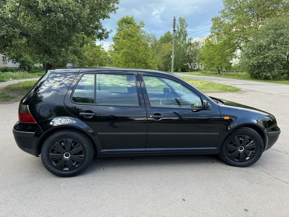 Продам Volswagen Golf 4 1.4