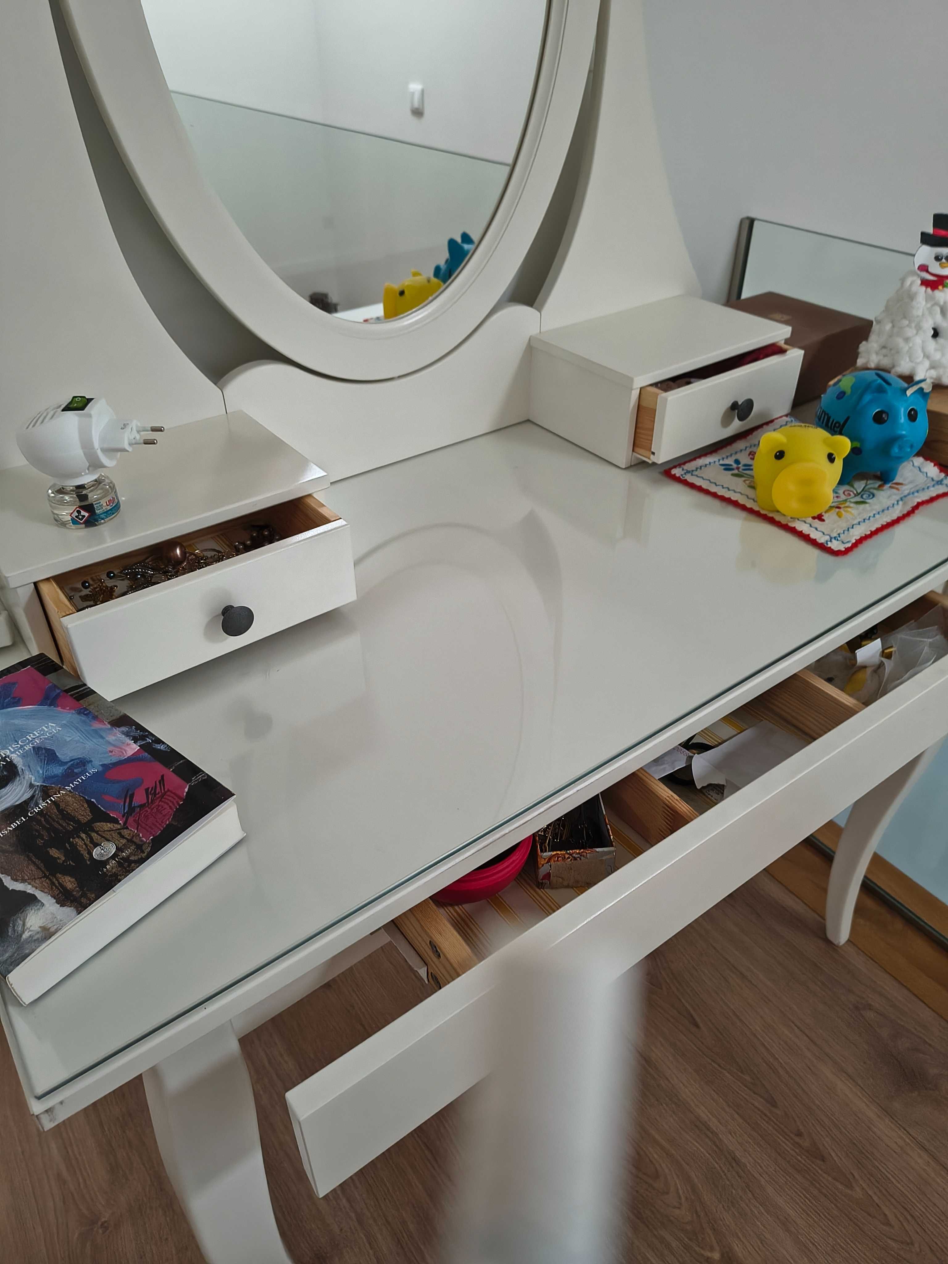 Toucador Ikea ótimo estado
