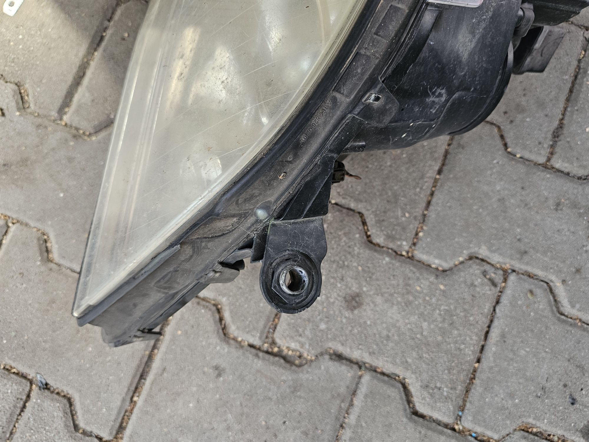Lampa lampy lewa przód mercedes ml w164 amg