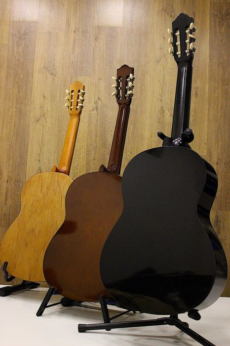 Гитара классическая YAMAHA С40 Каподастр Чехол Тюнер