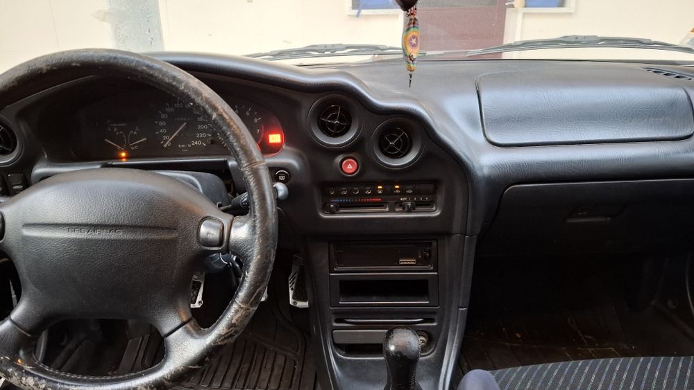 Mazda MX-3 1.6 110cv - único dono