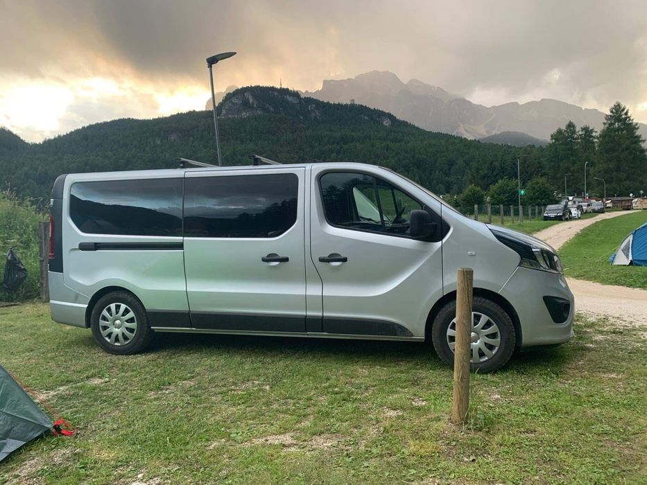 Wolne TerminyWynajem busów wypożyczalnia busa busy osobowe rent a Car